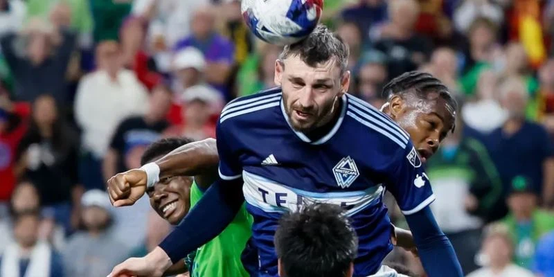 Xem xét lịch sử đối đầu và những thống kê nổi bật trước trận đấu